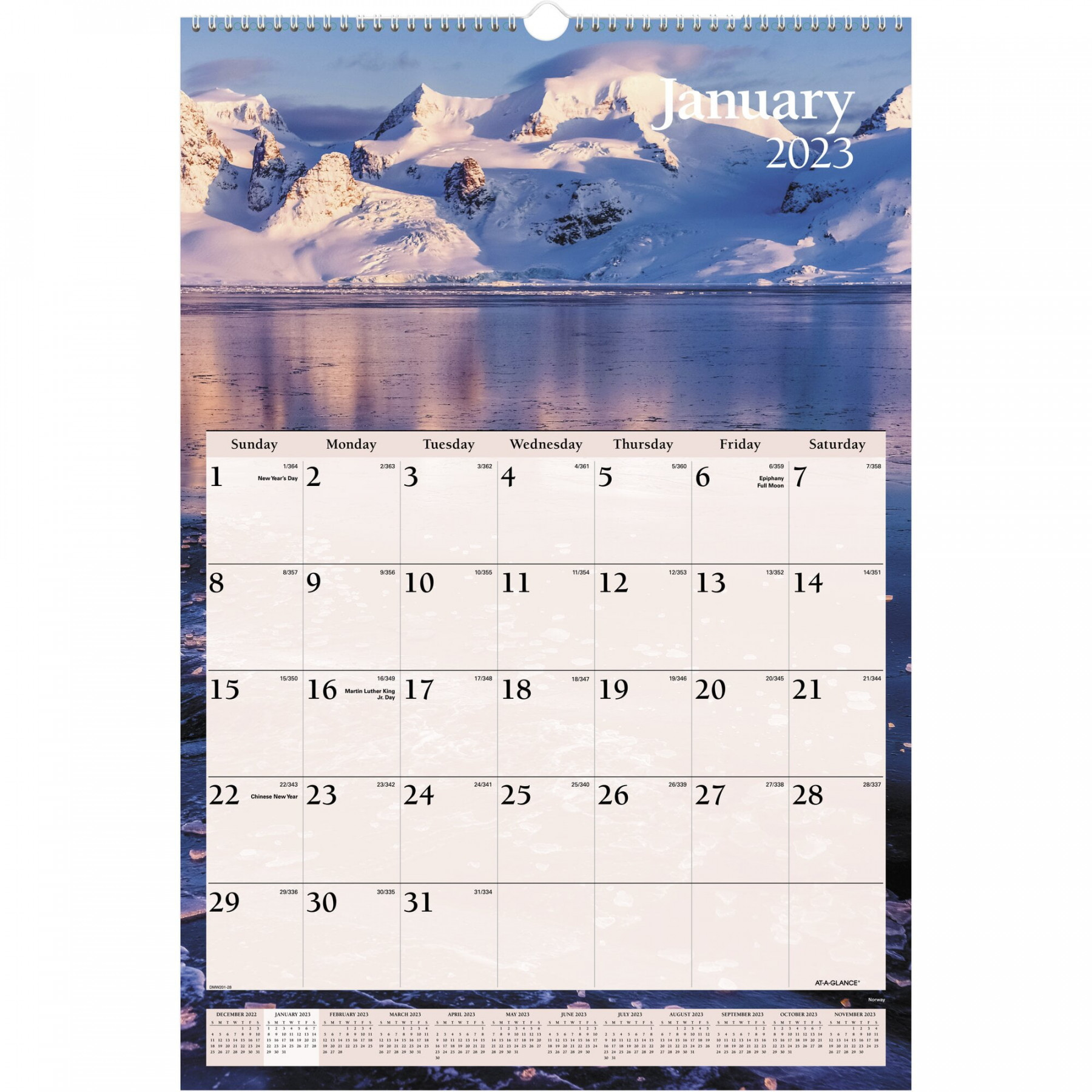 AT-A-GLANCE Scenic  Wall Calendar Large   x   - Monthly Wall