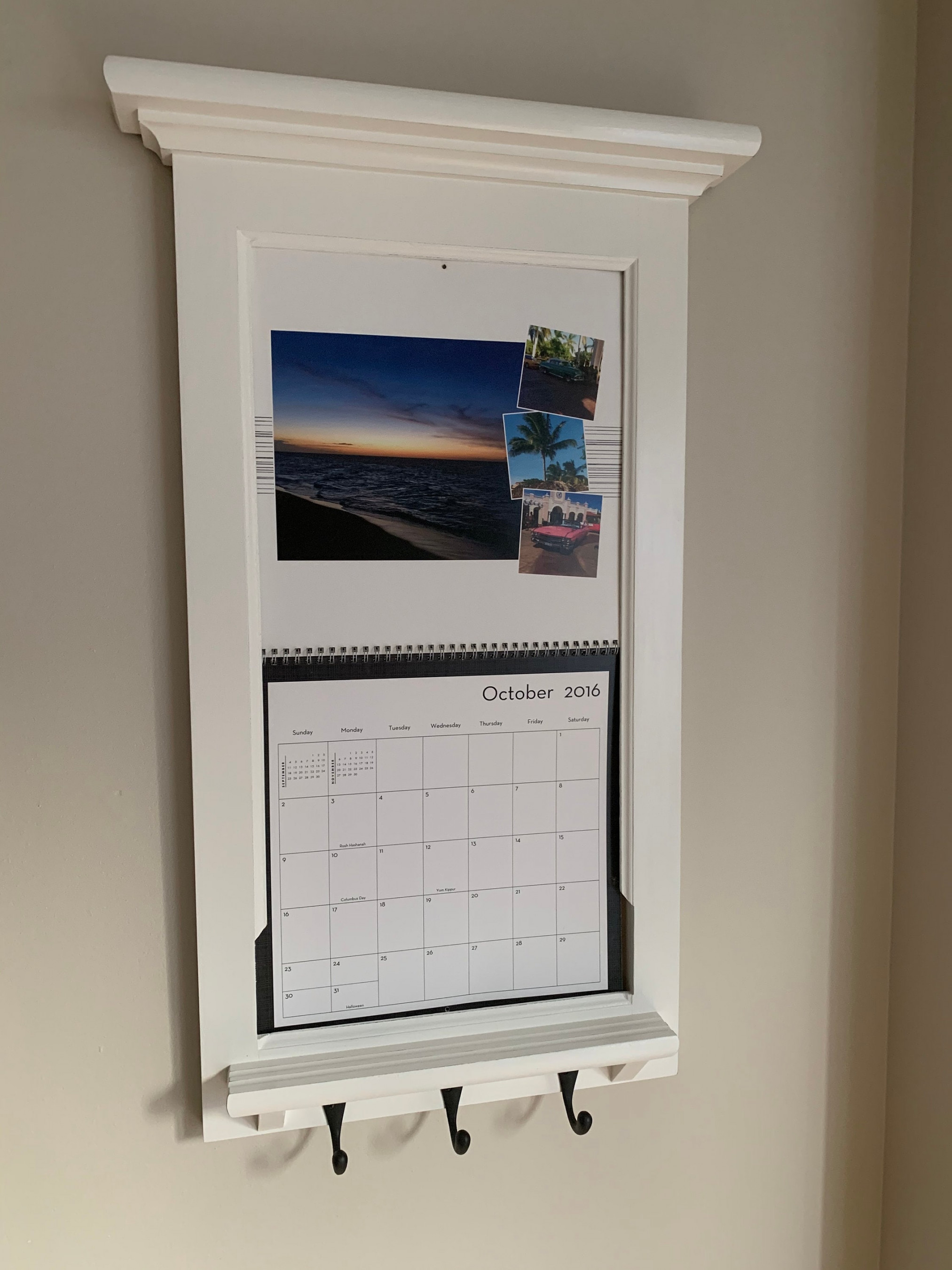 Shutterfly Calendar Frame Family Organizer Storage Shelf With