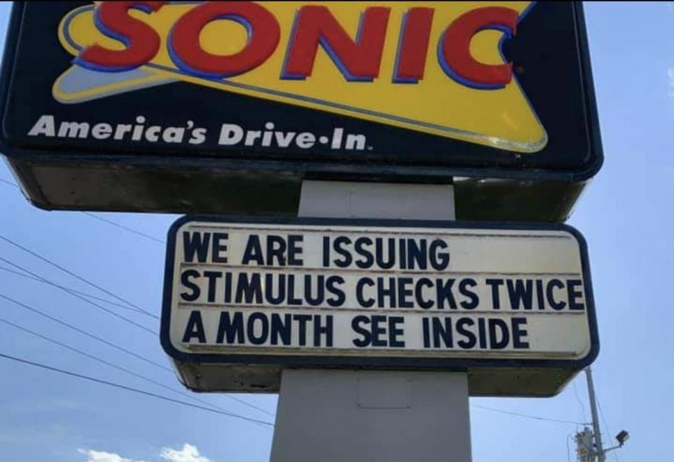 This variation of the “now hiring” sign at my local sonic : r/funny