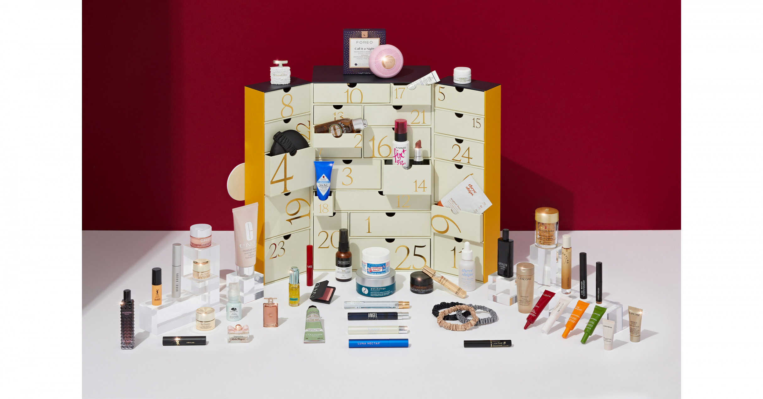 HUDSON&#;S BAY UNVEILS EXCLUSIVE " DAYS OF COLOUR" HOLIDAY BEAUTY